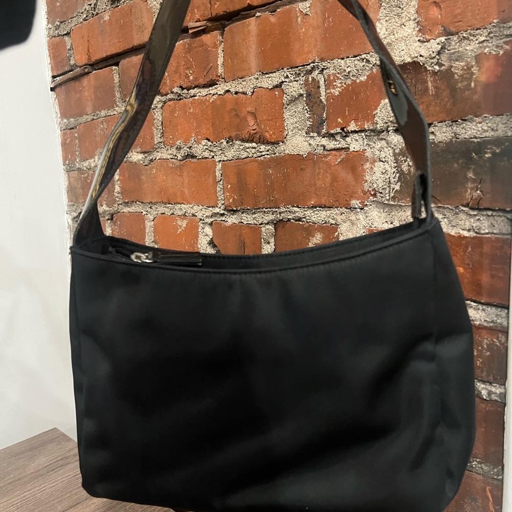 GAP Black Y2K Minimalist Shoulder Bag Classic Design